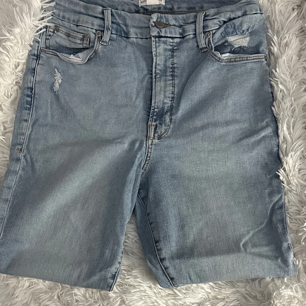 Good American Light Blue Straight Leg Jeans - Picture 3 of 4
